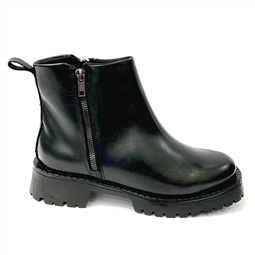 BOTA EM COURO
