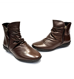 BOTA RASTEIRA
